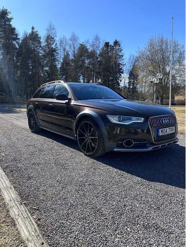 Brun Begagnad 2014 Audi A6 Allroad Kombi | 175 000 kr (Lite dyr) - Bild 1/4