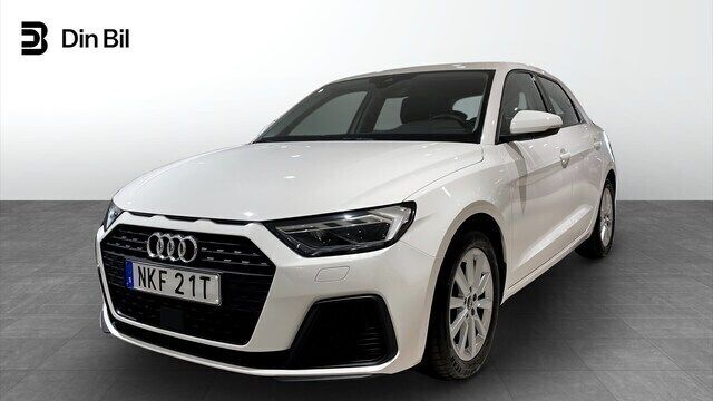 Cortinavit Begagnad 2022 Audi A1 Sportback Proline Halvkombi | 209 000 kr (Marknadspris) - Bild 1/4