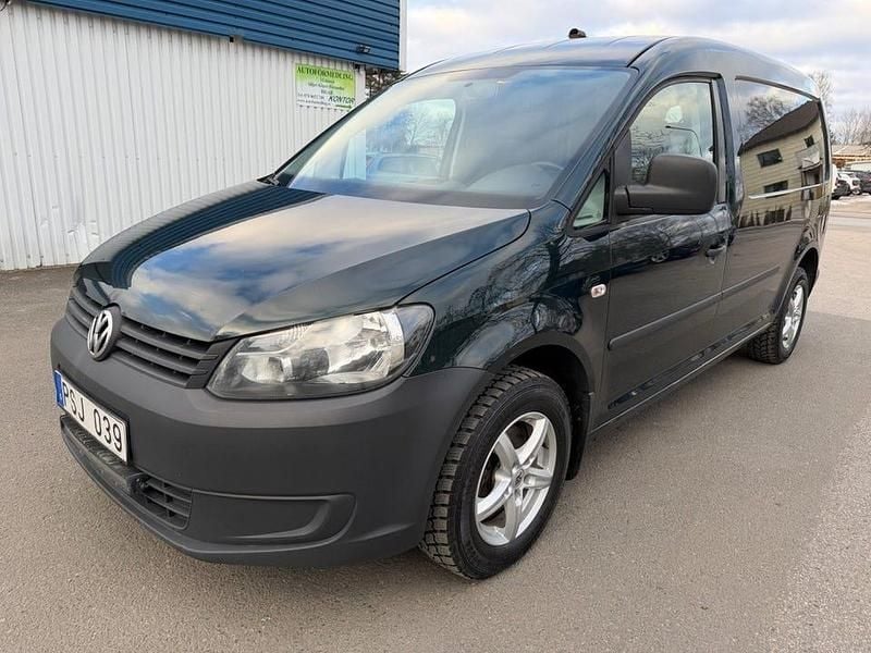 Grön Begagnad 2012 VW Caddy Maxi Minibuss | 79 900 kr (Marknadspris) - Bild 1/4