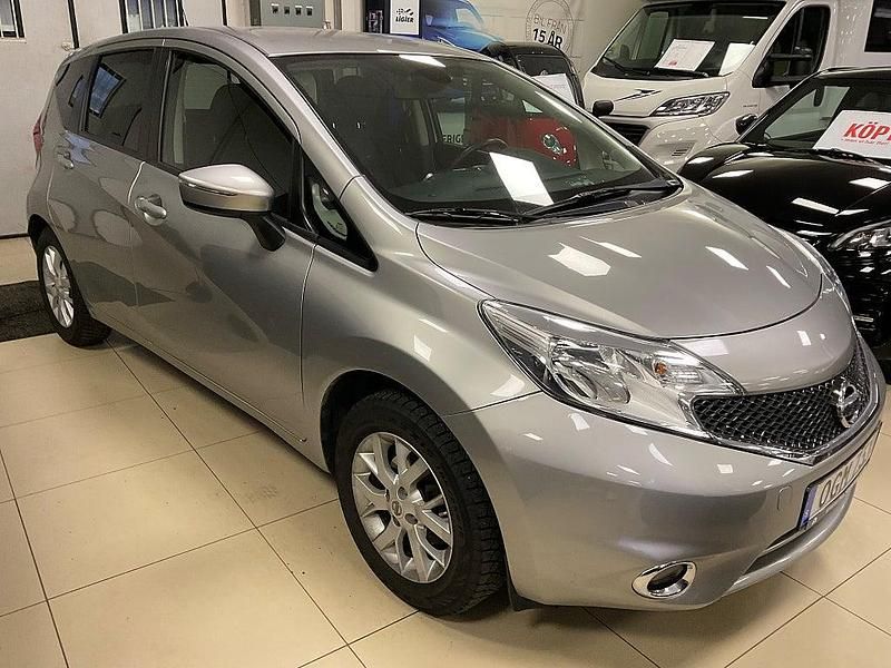 Begagnad Nissan Note 80 HK (58 kW) 2016 Silver Halvkombi