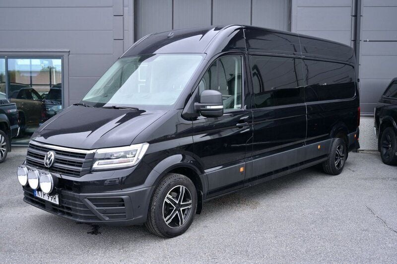 Svart Begagnad 2019 VW Crafter Van | 598 900 kr - Bild 1/4
