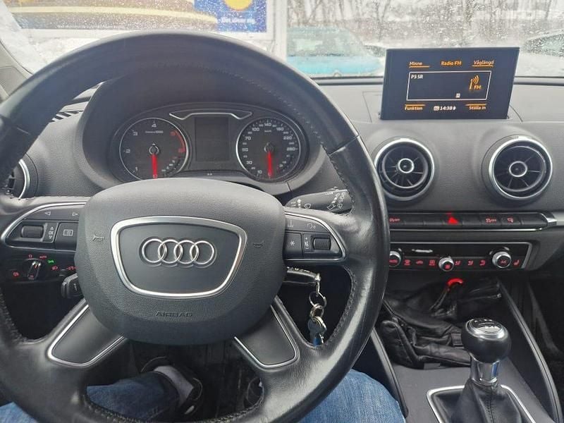 Begagnad Audi A3 110 HK (80 kW) 2014 Röd