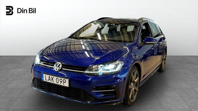 Begagnad VW Golf VII R-line 150 HK (110 kW) 2019 Mörkblå Kombi