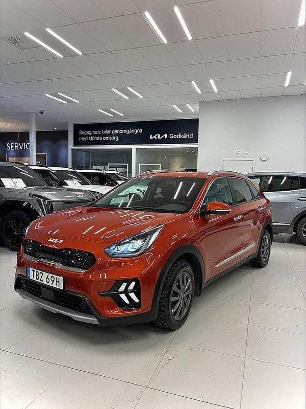 Begagnad Kia Niro Plus 143 HK (105 kW) 2022 Orange delight (drg) SUV