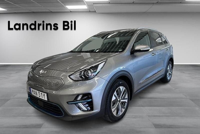 Grå Begagnad 2022 Kia e-Niro Advance SUV | 249 900 kr (Superpris) - Bild 1/4