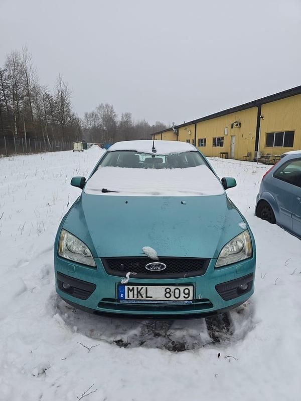 Begagnad Ford Focus 125 HK (91 kW) 2007 Kombi
