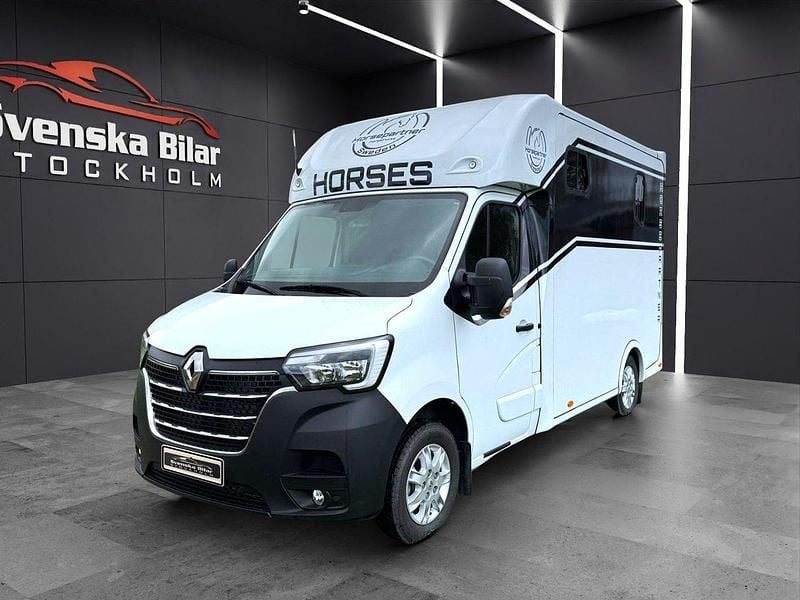 Vit Begagnad 2024 Renault Master Van | 909 900 kr - Bild 1/4