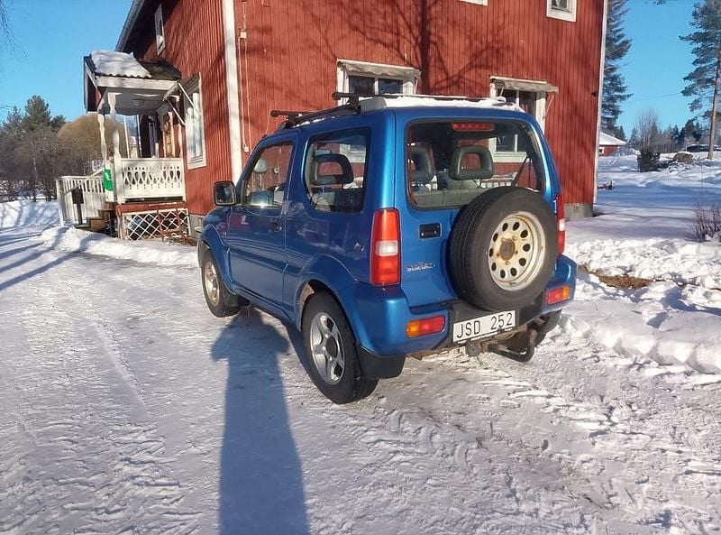 Begagnad Suzuki Jimny 80 HK (58 kW) 1998 SUV