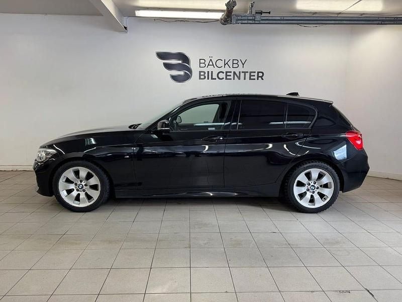 Begagnad BMW 116 M Sport 116 HK (85 kW) 2016 Svart Halvkombi