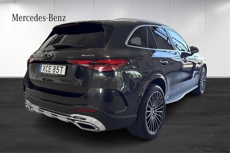 Begagnad Mercedes GLC300e Premium 313 HK (230 kW) 2025 Grå (grey) SUV