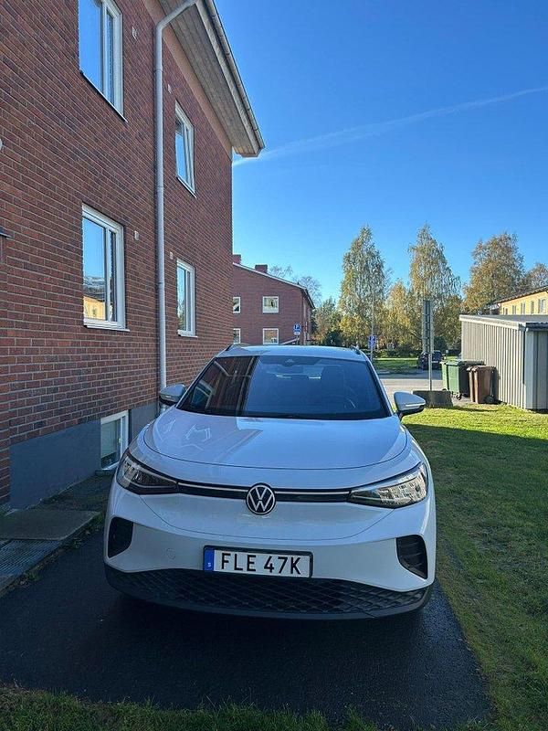 Vit Begagnad 2022 VW ID.4 Pro Performance SUV | 305 000 kr (Marknadspris) - Bild 1/4