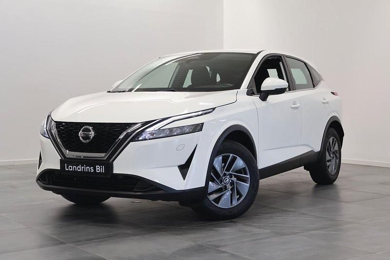 Vit Begagnad 2022 Nissan Qashqai SUV | 268 900 kr (Marknadspris) - Bild 1/4
