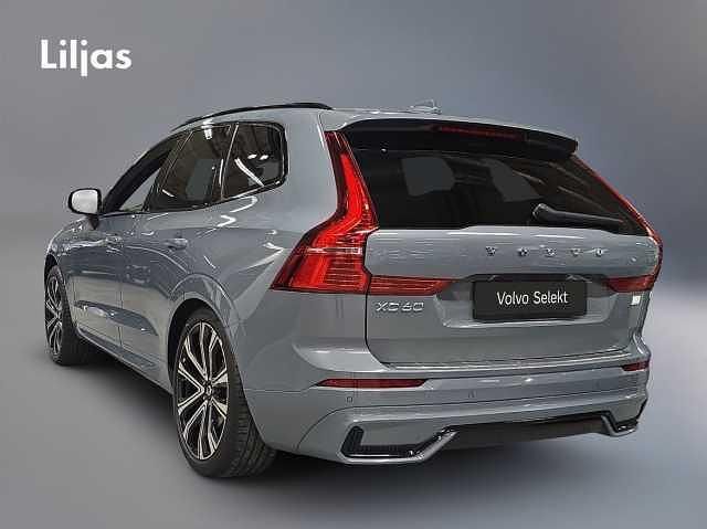 Begagnad Volvo XC60 R-Design 392 HK (288 kW) 2021 Grå SUV