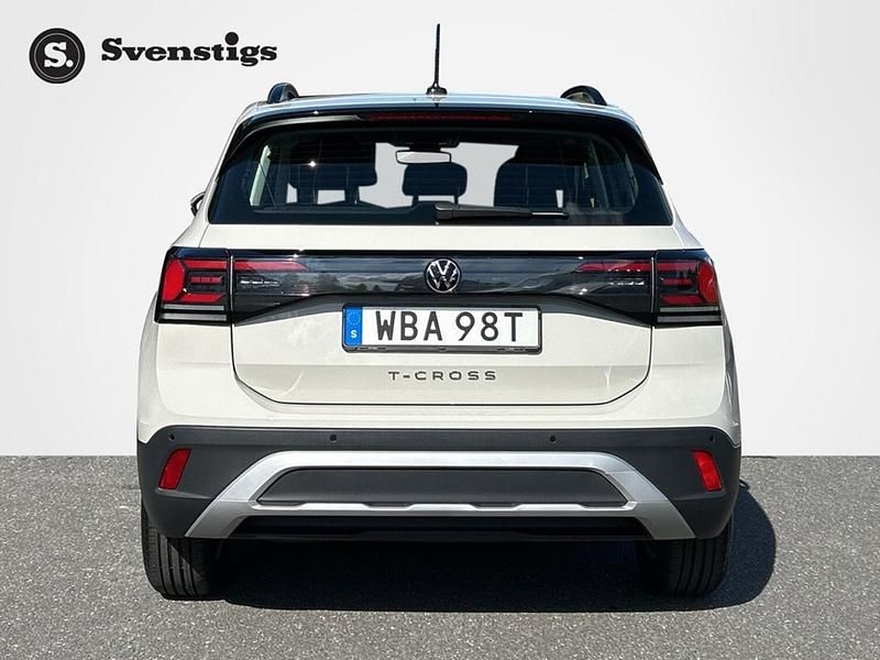 Begagnad VW T-Cross Life 95 HK (69 kW) 2023 Ljusgrå (ascot grey) SUV