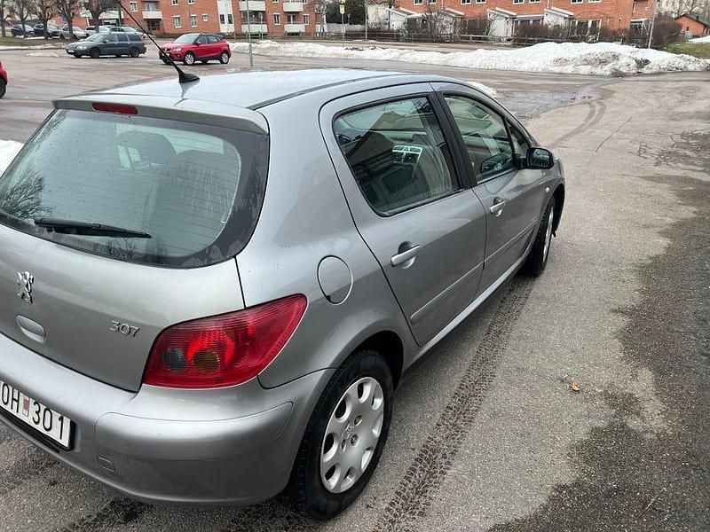 Begagnad Peugeot 307 109 HK (80 kW) 2005
