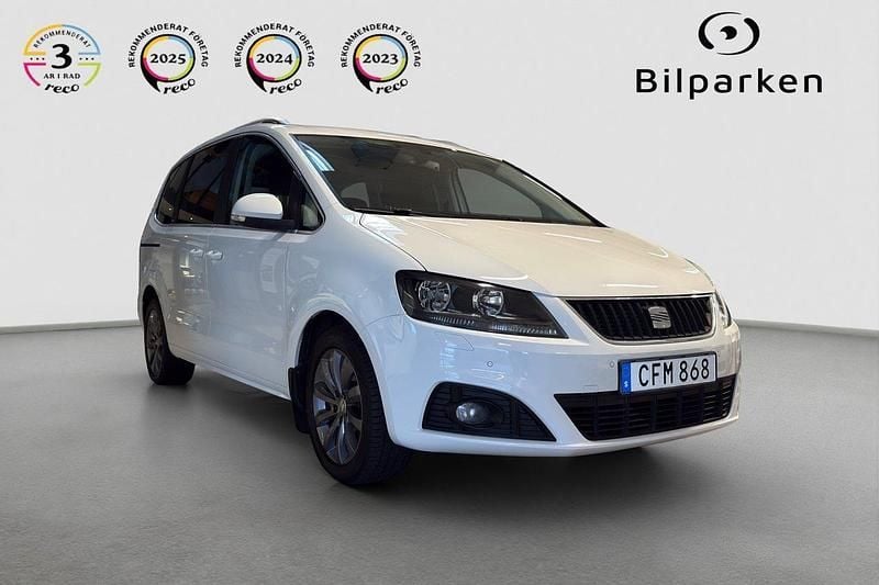 Vit Begagnad 2014 Seat Alhambra 4Drive Minibuss | 149 990 kr (Marknadspris) - Bild 1/4