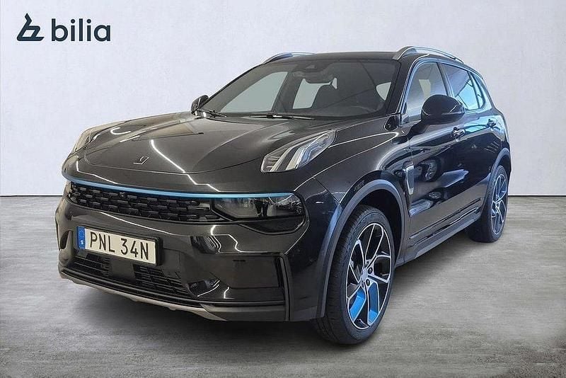 Svart Begagnad 2023 Lynk & Co 01 SUV | 309 000 kr (Marknadspris) - Bild 1/3