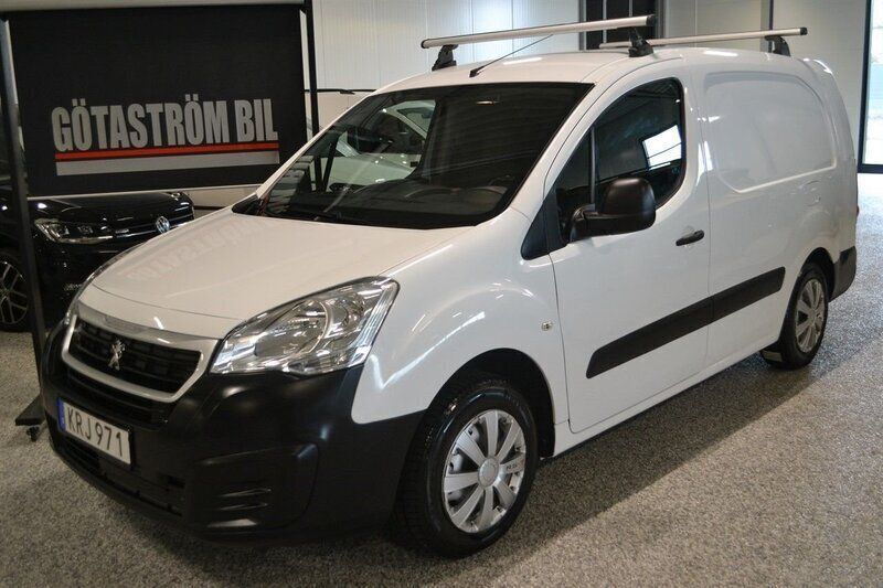 Vit Begagnad 2016 Peugeot Partner Minibuss | 89 000 kr (Marknadspris) - Bild 1/4