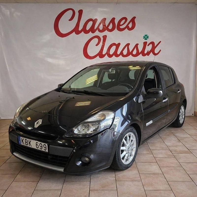 Begagnad Renault Clio R.S. 75 HK (55 kW) 2012 Svartmetalic Halvkombi