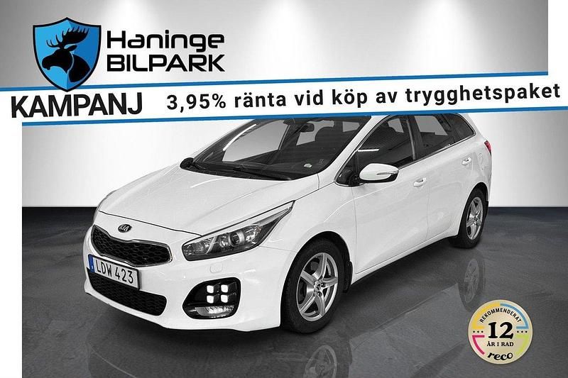 Vit Begagnad 2015 Kia Ceed GT-Line Kombi | 109 900 kr (Lite dyr) - Bild 1/4