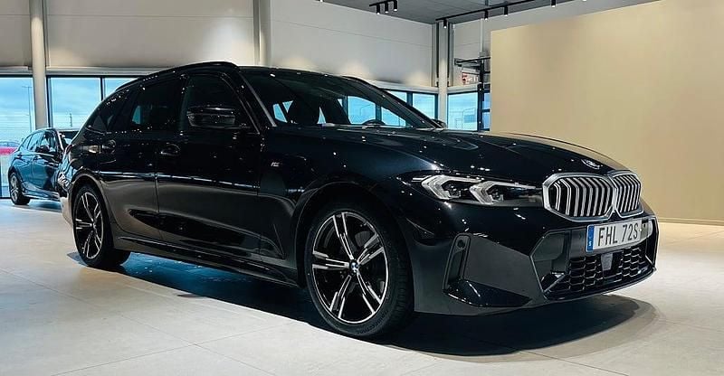 Begagnad BMW 320 M Sport 190 HK (139 kW) 2024 Svart Kombi