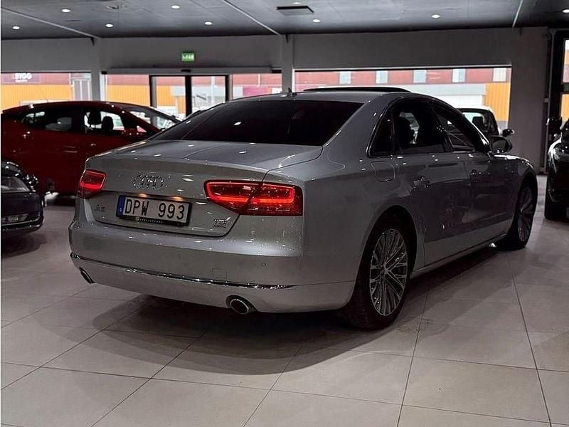 Begagnad Audi A8 350 HK (257 kW) 2012 Silver Sedan