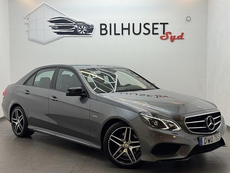 Grå Begagnad 2016 Mercedes E220 AMG Sedan | 198 500 kr (Bra pris) - Bild 1/4