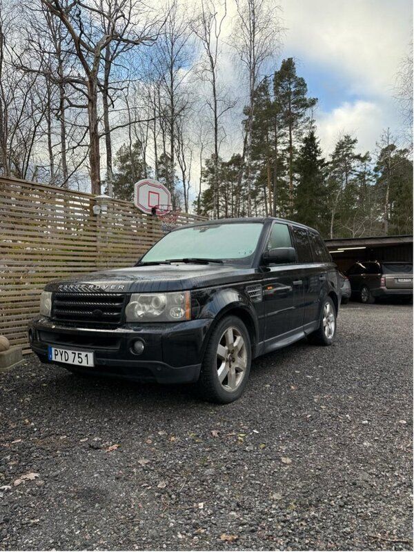 Svart Begagnad 2008 Land Rover Range Rover Sport SUV | 83 900 kr (Bra pris) - Bild 1/4