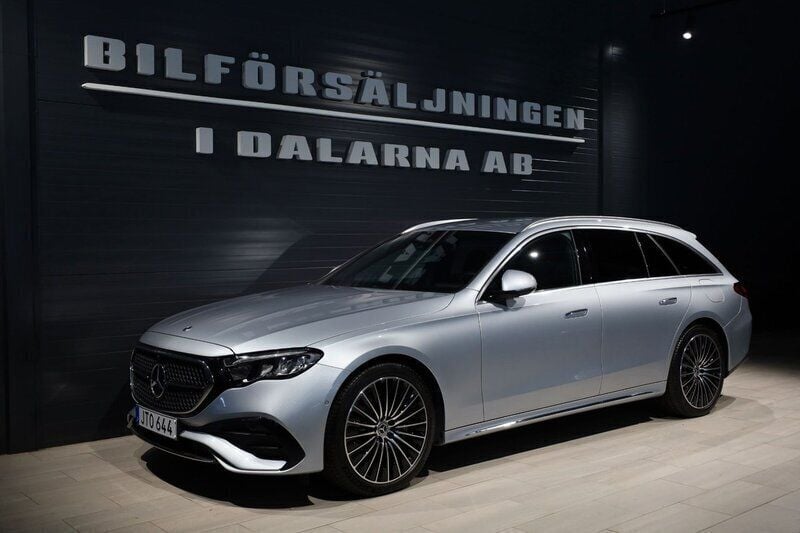 Silver Begagnad 2024 Mercedes E300 AMG line Kombi | 669 000 kr (Lite dyr) - Bild 1/4