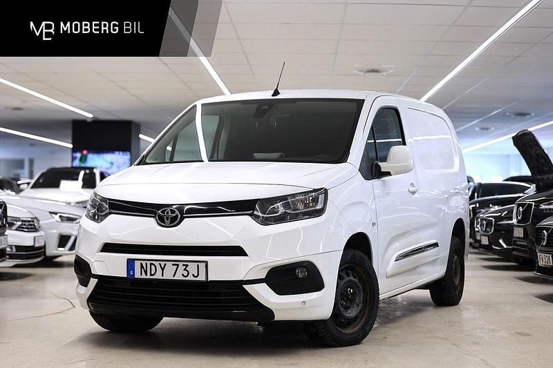 Vit Begagnad 2021 Toyota Proace City City Van | 129 900 kr (Marknadspris) - Bild 1/2