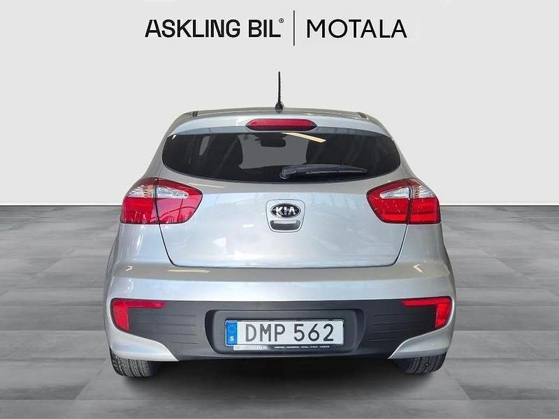 Begagnad Kia Rio 109 HK (80 kW) 2015 Grå
