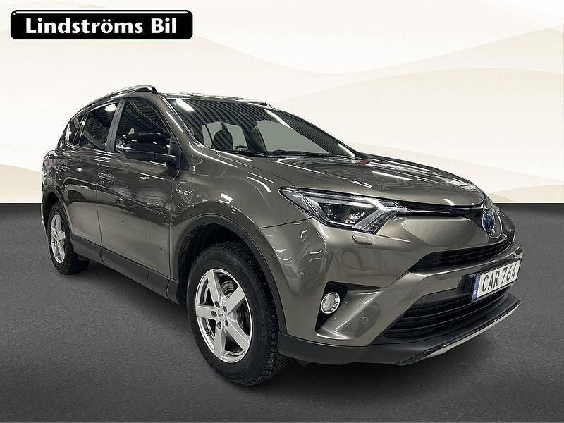 Begagnad Toyota RAV4 Hybrid Edition 200 HK (147 kW) 2018 Brun SUV