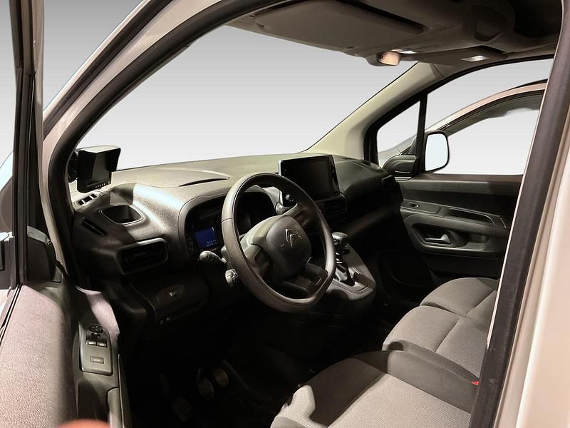 Begagnad Citroën Berlingo 132 HK (97 kW) 2019 Vit Minibuss