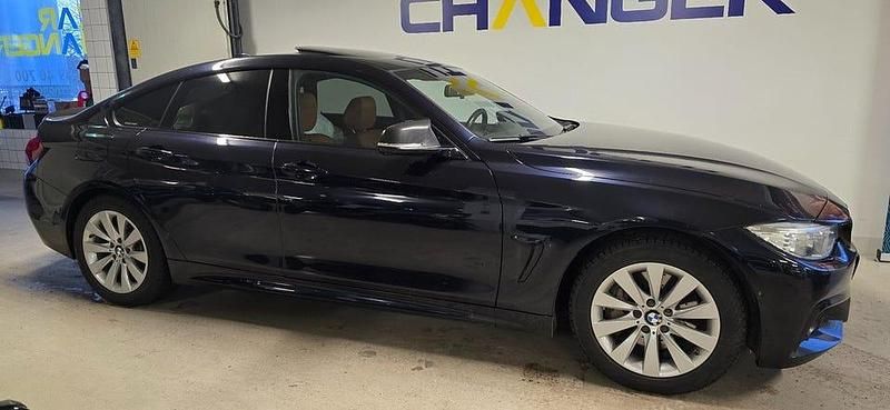 Begagnad BMW 440 M Sport 326 HK (239 kW) 2016 Svart