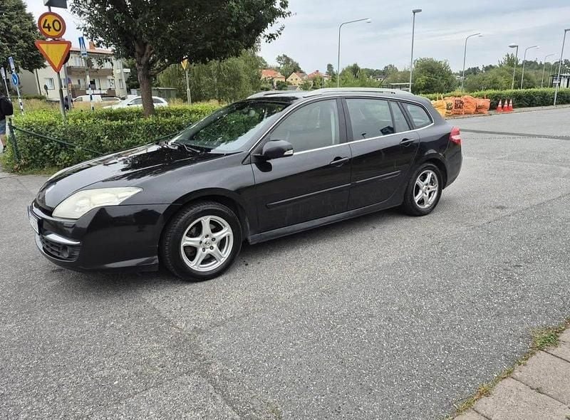 Svart Begagnad 2008 Renault Laguna GrandTour Kombi | 34 900 kr (Marknadspris) - Bild 1/4