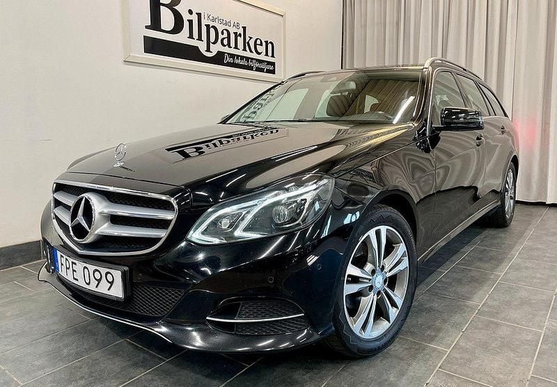 Svart Begagnad 2015 Mercedes E220 Avantgarde Kombi | 129 900 kr (Marknadspris) - Bild 1/3