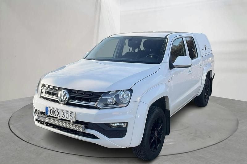 Vit Begagnad 2017 VW Amarok Comfortline Pickup | 205 000 kr (Bra pris) - Bild 1/4
