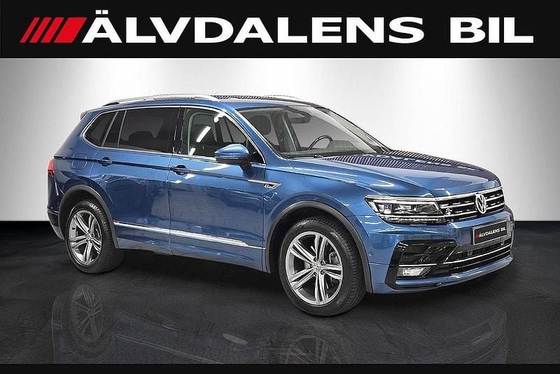 Blå (blå metallic) Begagnad 2018 VW Tiguan Allspace GT SUV | 244 800 kr (Dyr) - Bild 1/4