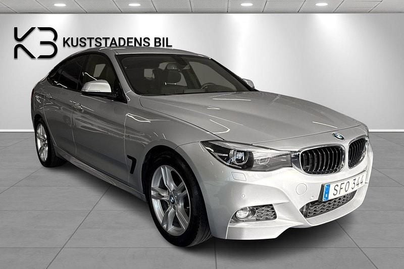 Silver Begagnad 2018 BMW 320 Gran Turismo M Sport Halvkombi | 229 900 kr (Marknadspris) - Bild 1/4