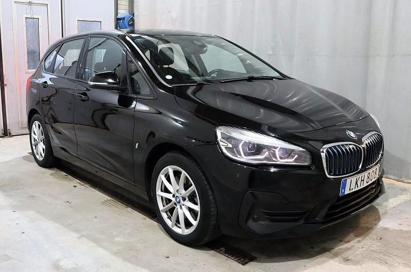 Begagnad BMW 225 Active Tourer 224 HK (164 kW) 2019 Svart Minibuss