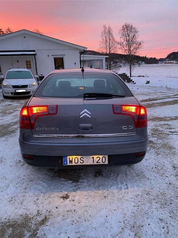 Begagnad Citroën C5 140 HK (102 kW) 2005