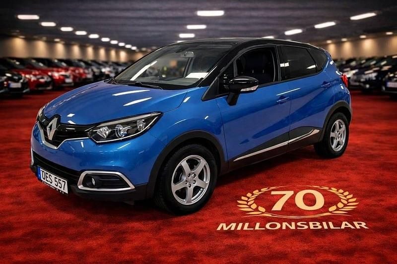 Begagnad Renault Captur 90 HK (66 kW) 2016 Ljusblå (blå) SUV