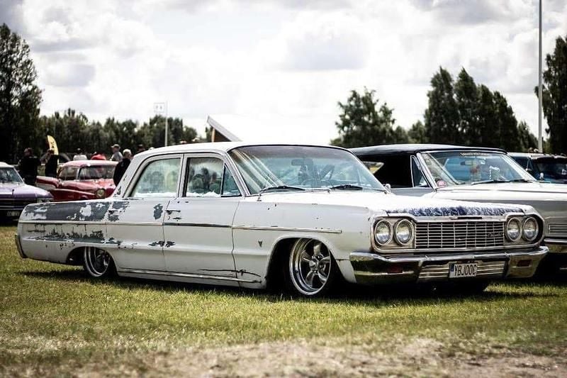 Begagnad 1964 Chevrolet Bel Air Sedan | 200 000 kr - Bild 1/4