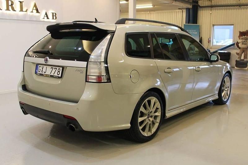 Begagnad Saab 9-3 Aero 281 HK (206 kW) 2008 Grå Kombi