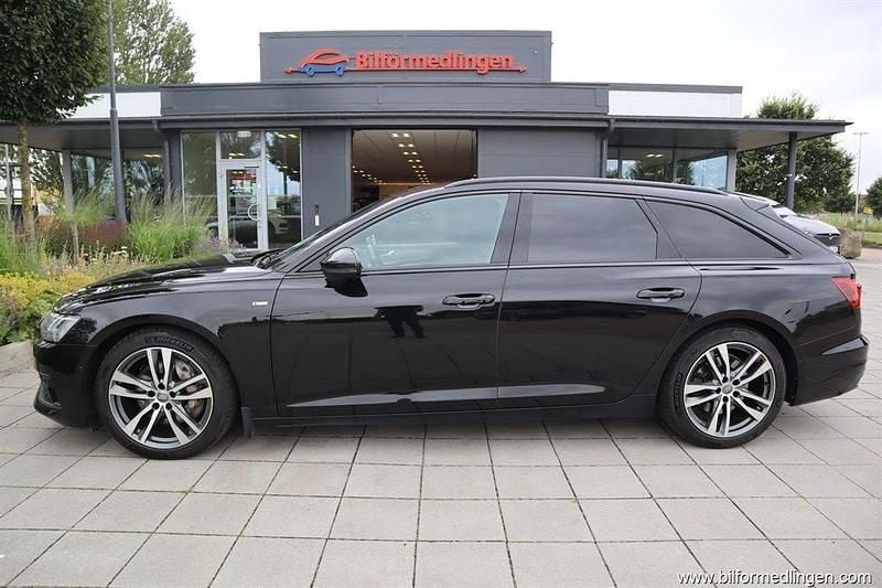 Svart Begagnad 2018 Audi A6 S-Line Kombi | 264 900 kr (Superpris) - Bild 1/4