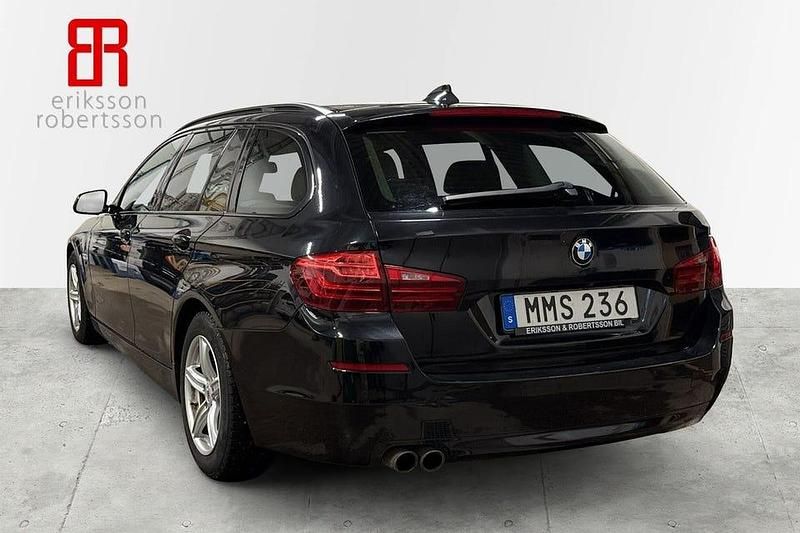 Begagnad BMW 520 190 HK (139 kW) 2017 Svart Kombi