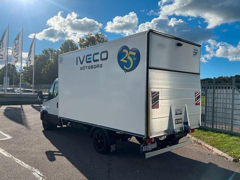 Begagnad Iveco Daily 157 HK (115 kW) 2024 Vit Van