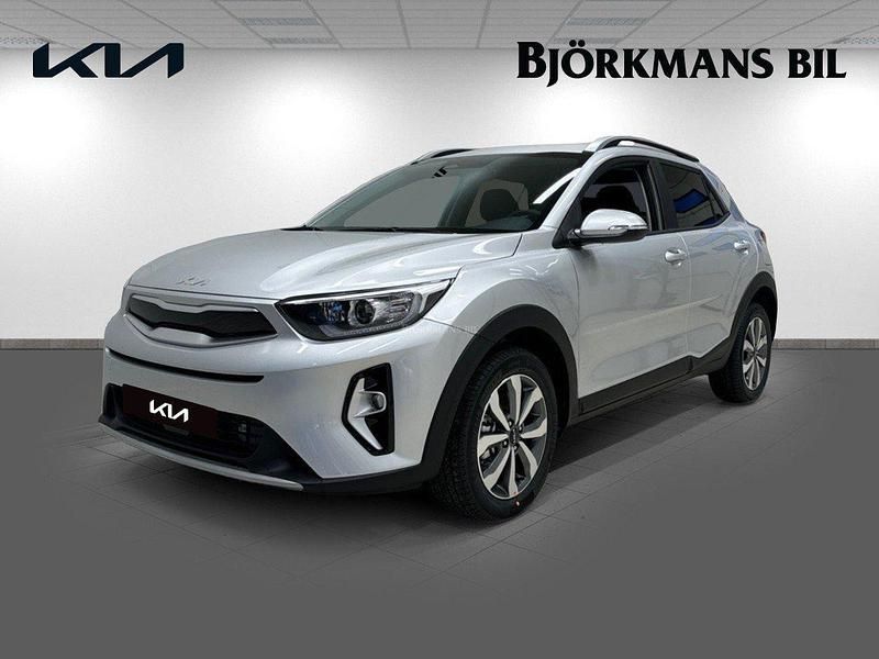 Grå Begagnad 2023 Kia Stonic Advance SUV | 249 000 kr (Marknadspris) - Bild 1/4