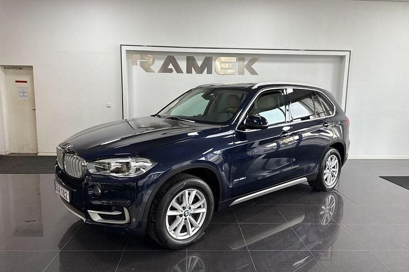 Blå Begagnad 2016 BMW X5 SUV | 219 000 kr (Bra pris) - Bild 1/4