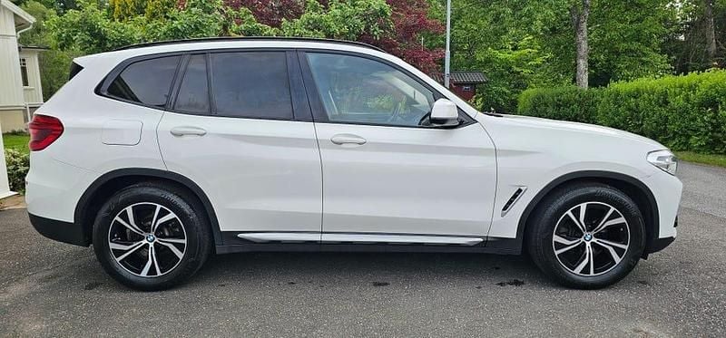 Begagnad 2020 BMW X3 SUV | 368 900 kr (Marknadspris) - Bild 1/4